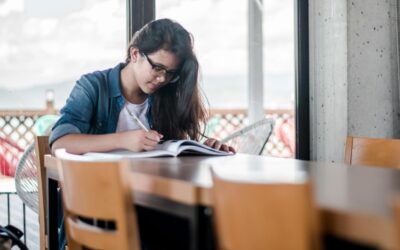 Dissertation Writing Methods: How to Formulate and Structure the Literature Review